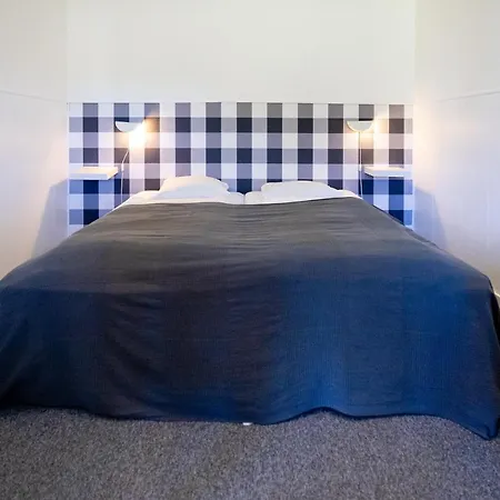 Og 3* Tylstrup