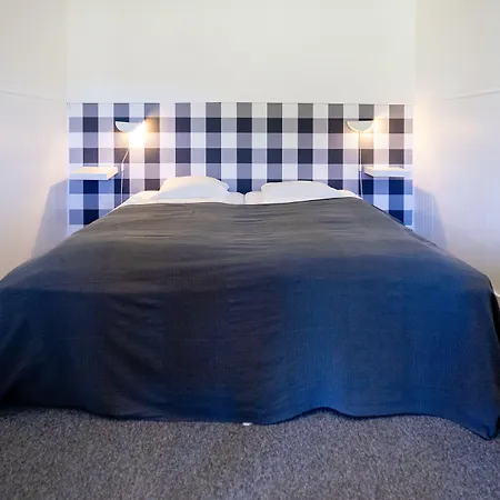 Fogadó Og 3*
